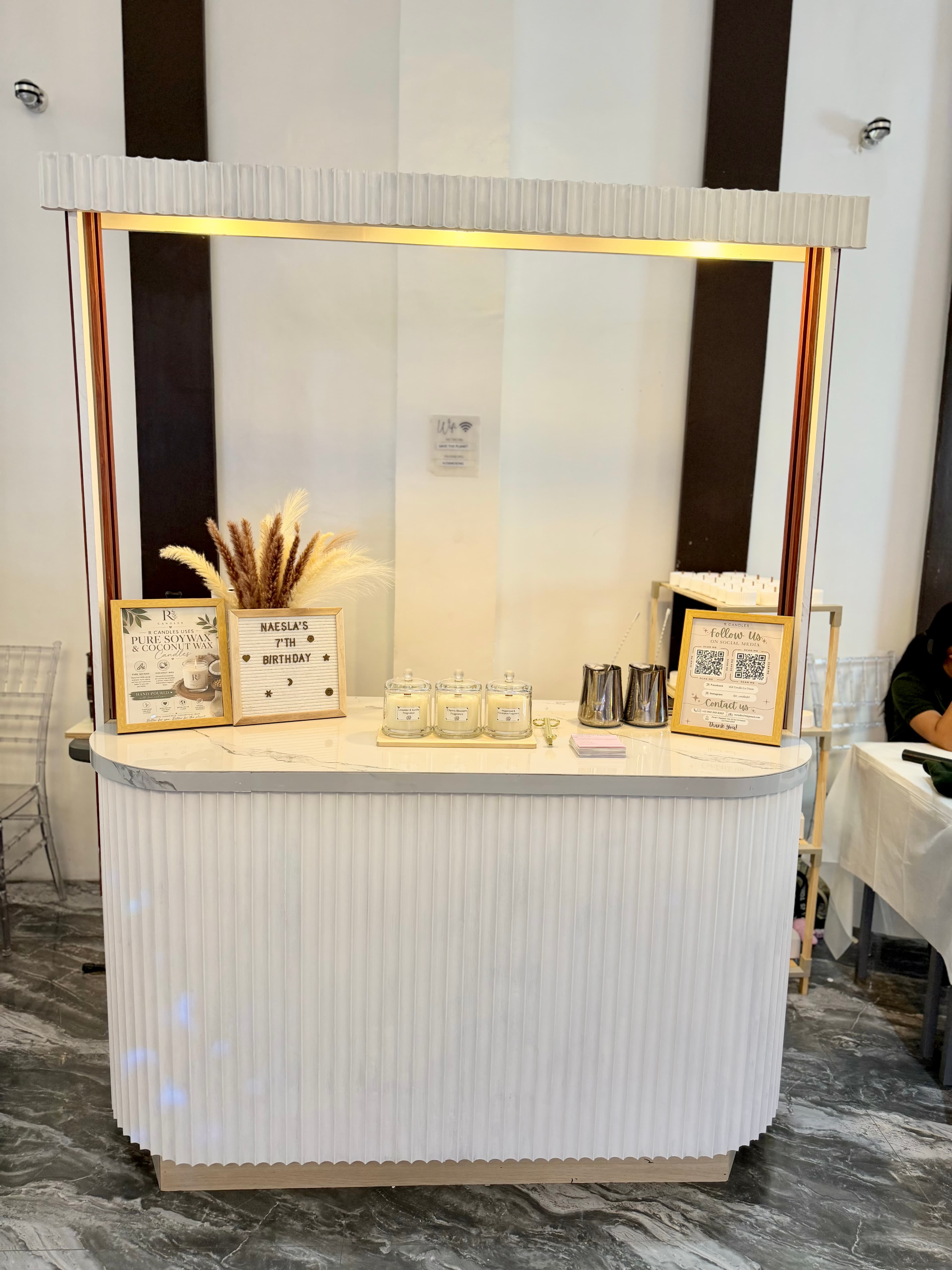 Candle bar experience